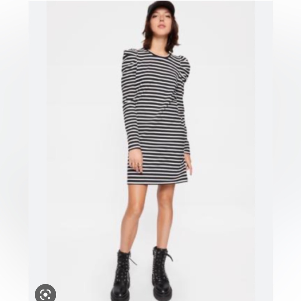 Rebecca Minkoff Talia Puff Sleeve Striped Long Sleeve T-Shirt Dress Size L NWT